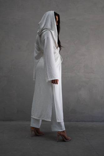 COVR ROBE - WHITE